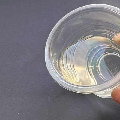 Giá tốt. Kháng ma sát Anionic Aliphatic Polyurethane Phân tán nước cho PVC và cao su trực tuyến