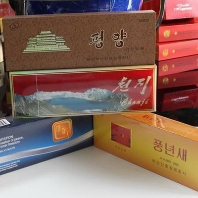 Giá tốt. Nhũ tương acrylic hòa tan trong nước Copolymer Chống nước cho bao bì thuốc lá Mực vecni trực tuyến